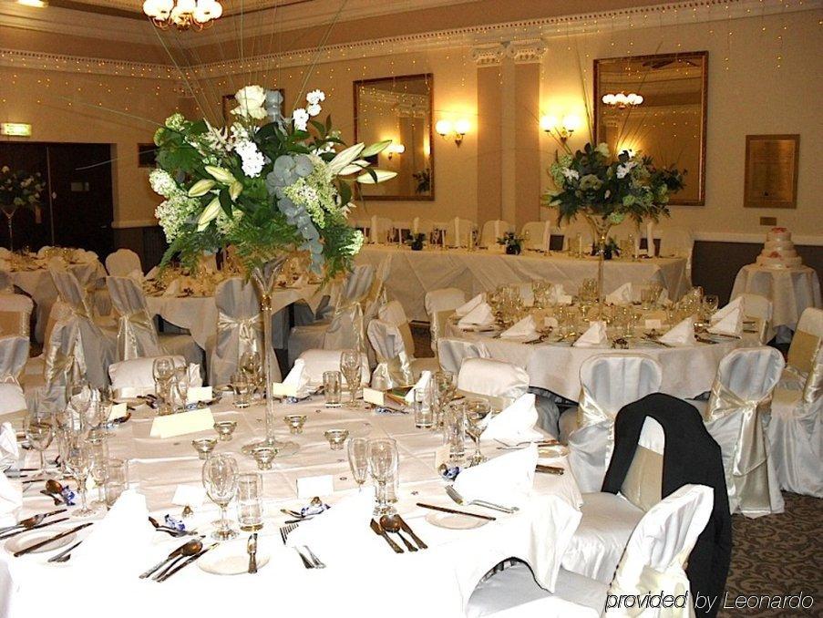 Huddersfield Hotel Bagian luar foto